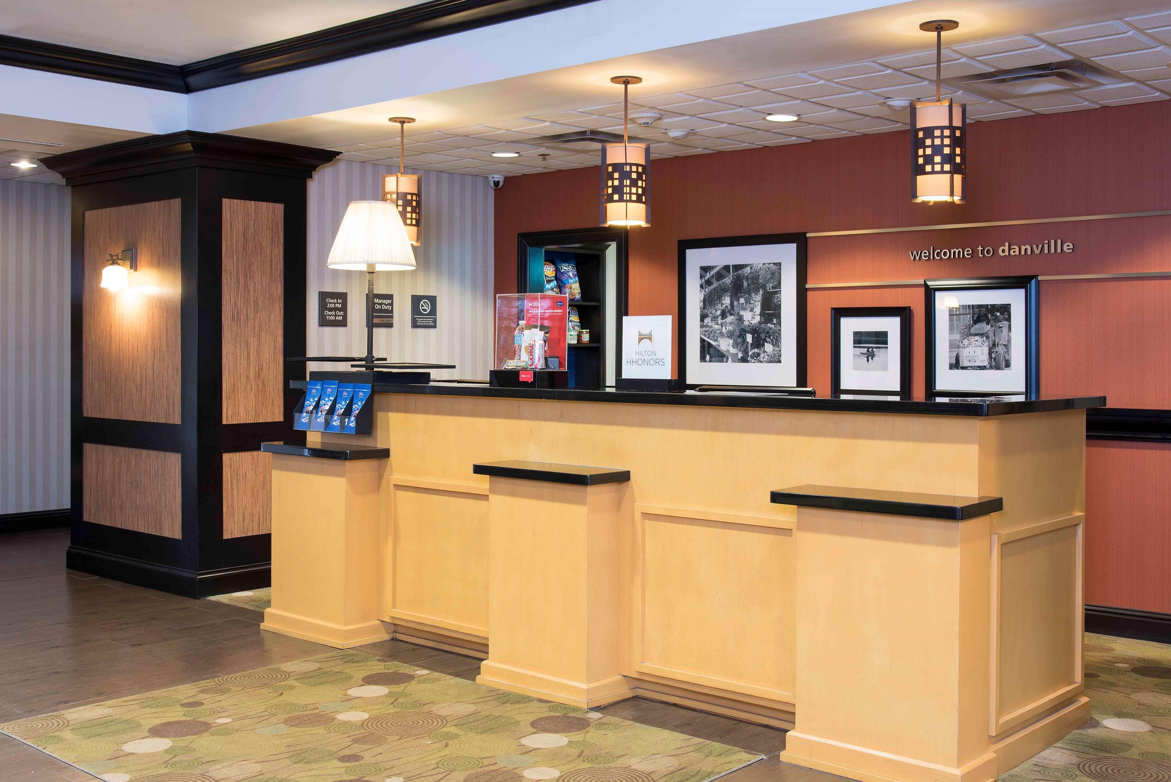 Hampton Inn & Suites Danville Dış mekan fotoğraf