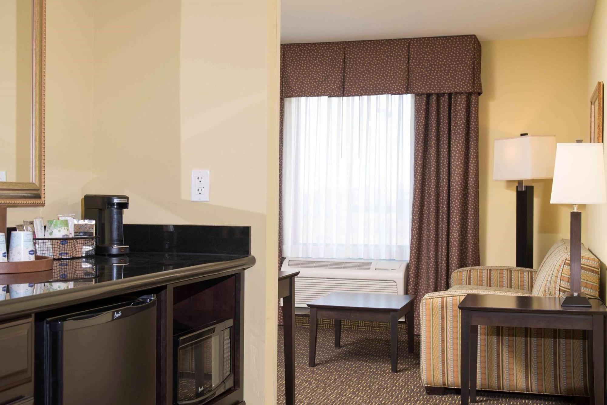 Hampton Inn & Suites Danville Dış mekan fotoğraf
